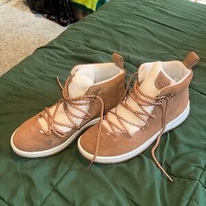 NEW Ugg Sneakers